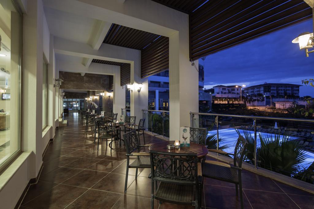 Alba Royal Hotel (Adults Only) سيدي المظهر الخارجي الصورة